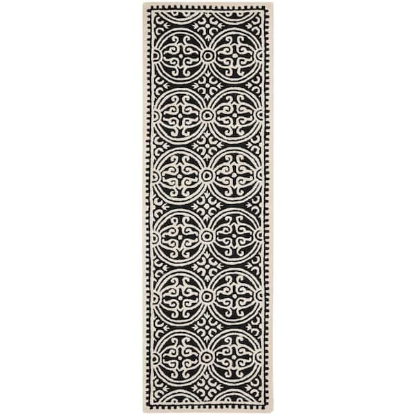 Cambridge Black/Ivory 3 ft. x 20 ft. Geometric Medallion Runner Rug