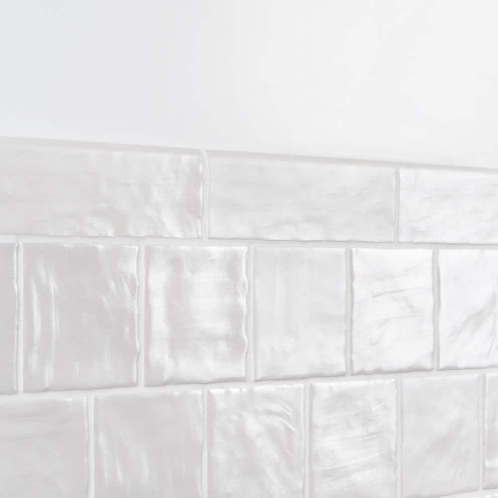 Amagansett White Ceramic Bullnose Tile Trim, 2x8