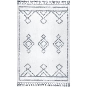 Mackie Moroccan Diamond Shag White Doormat 3 ft. x 5 ft. Area Rug