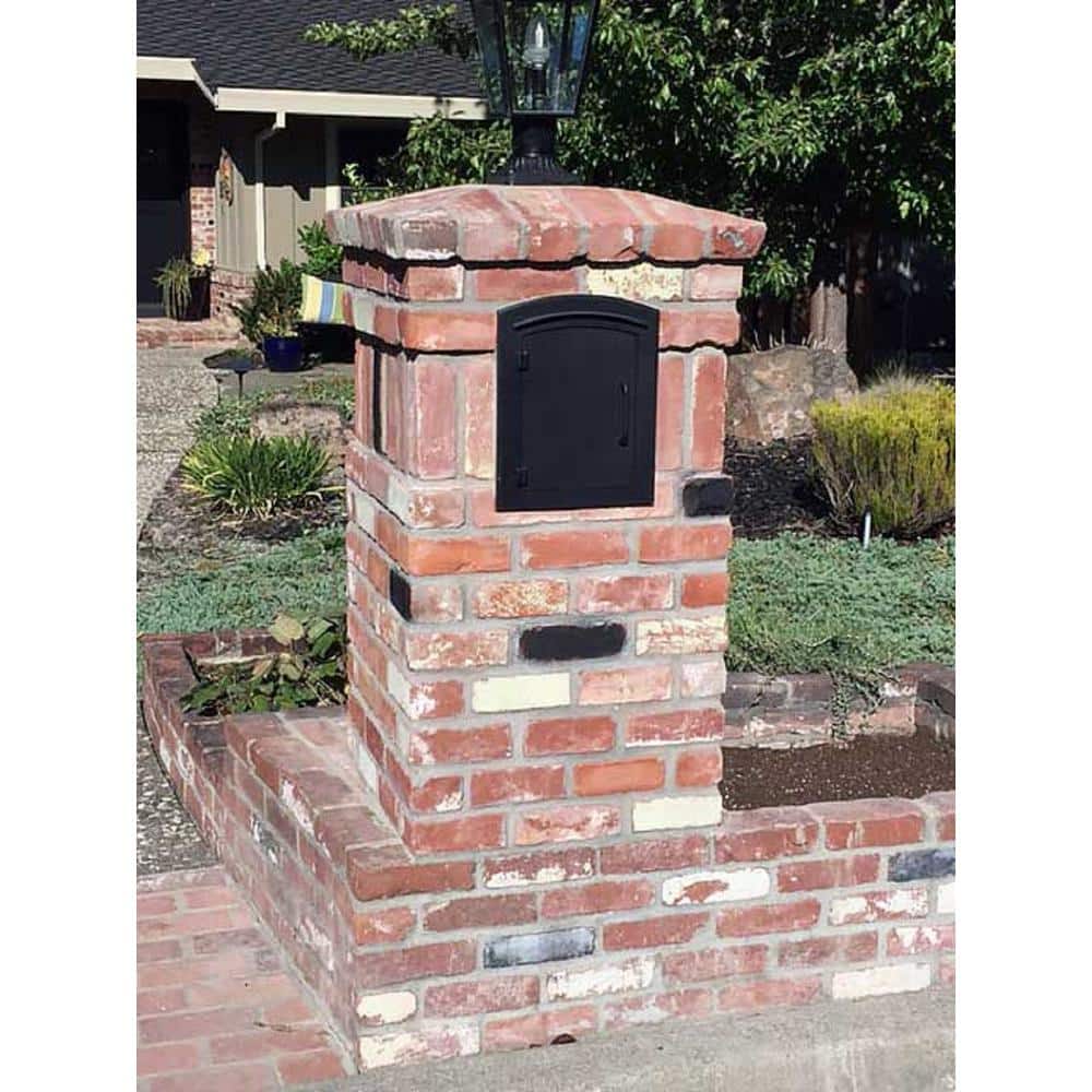 Black Aluminum Column Mount Mailbox with Plain Door