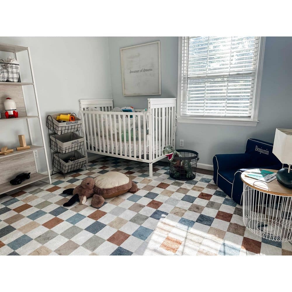 Alia Blue and Tan Checkered Washable Polyester Rug