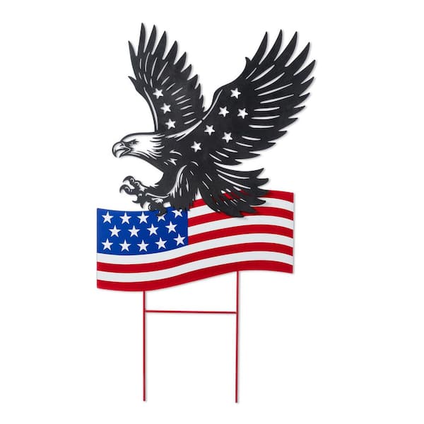 29.75 in. H Patriotic/ Americana Metal Eagle Silhouette and Flag Yard Stake (KD)