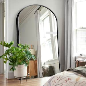 71 in. x 31.5 in. Modern Arched Metal Framed Black Full-Length Floor Oversized Standing Mirror