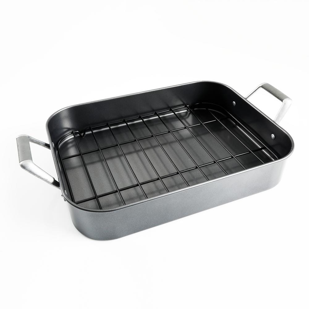 Cuisinart 17-inch x 13-inch Non-Stick Roaster with V-Rack