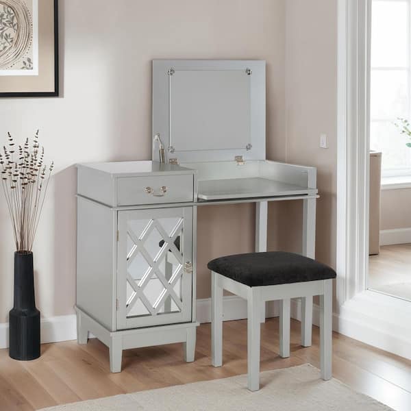 Linon Home Decor Lattice Silver Vanity Set with Mirrored