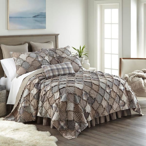 DONNA SHARP Smoky Mountain Taupe and Grey King Cotton Quilt