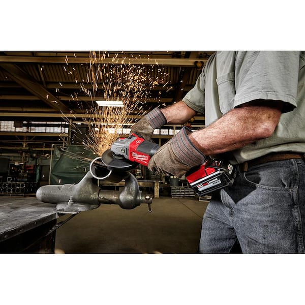 Milwaukee M18 FUEL 18V Lithium-Ion Brushless Cordless 4-1/2 in./6