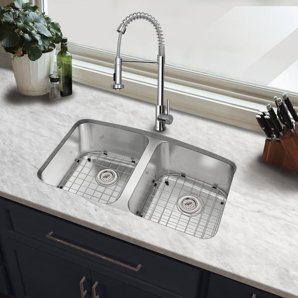 33 in. Drop-In/Undermount 50/50 Double Bowl Stainless Steel 18 Gauge Kitchen Sink with Bottom Grid and a Strainer Kit
