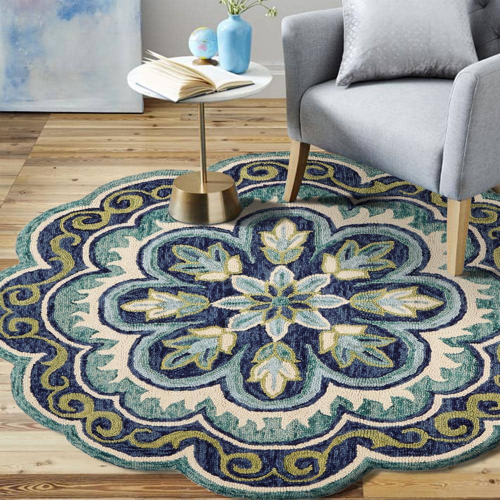 Handmade Blue and Green Floral Wool Round Area Rug