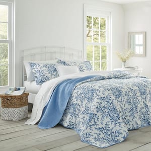Bedford 3-Piece Blue Floral Cotton Full/Queen Quilt Set