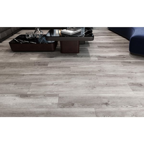 EverLux Basic Clawson Oak 20 MIL x 7.08" W x 48" L Waterproof Click Lock Luxury Vinyl Flooring (23.6 sq. ft. /case)