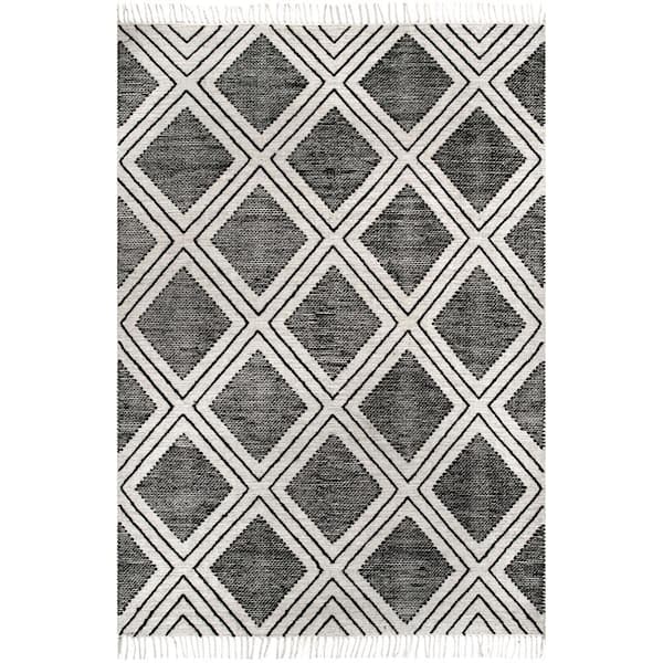 nuLOOM Jubilee Cotton Diamond Trellis Tassel Black 8 ft. x 10 ft. Indoor Area Rug