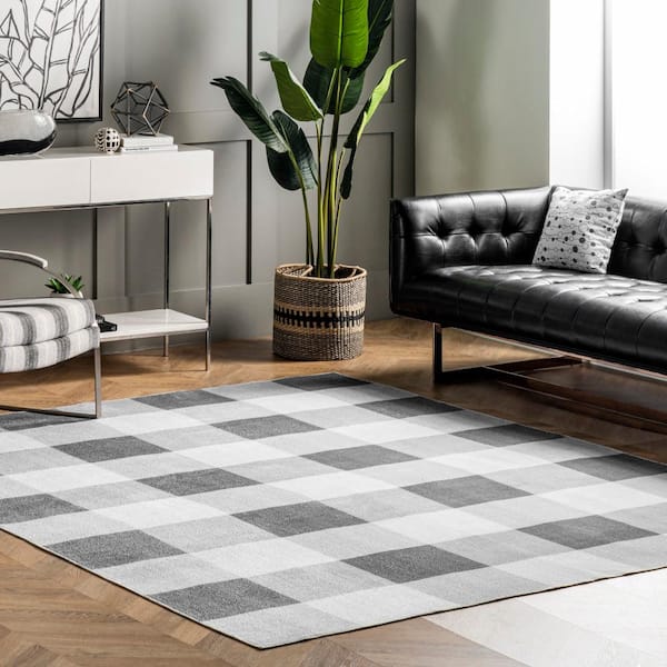 Lucy Machine Washable Farmhouse Buffalo Plaid Grey Doormat 2 ft. x 3 ft.  Accent Rug Area Rug