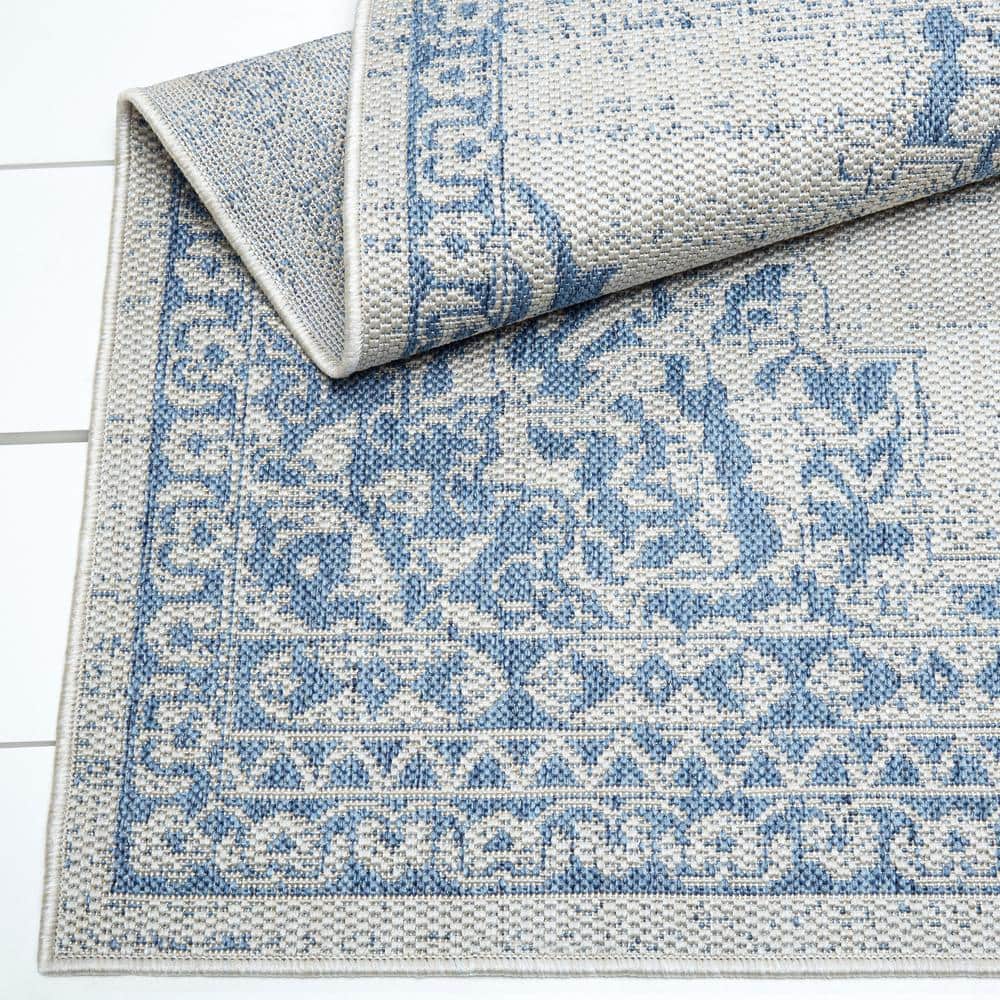Elysian Grey/Blue Medallion Synthetic Indoor/Outdoor Area Rug