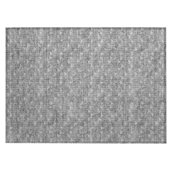 Gray 2 ft. x 3 ft. Geometric Indoor/Outdoor Area Rug