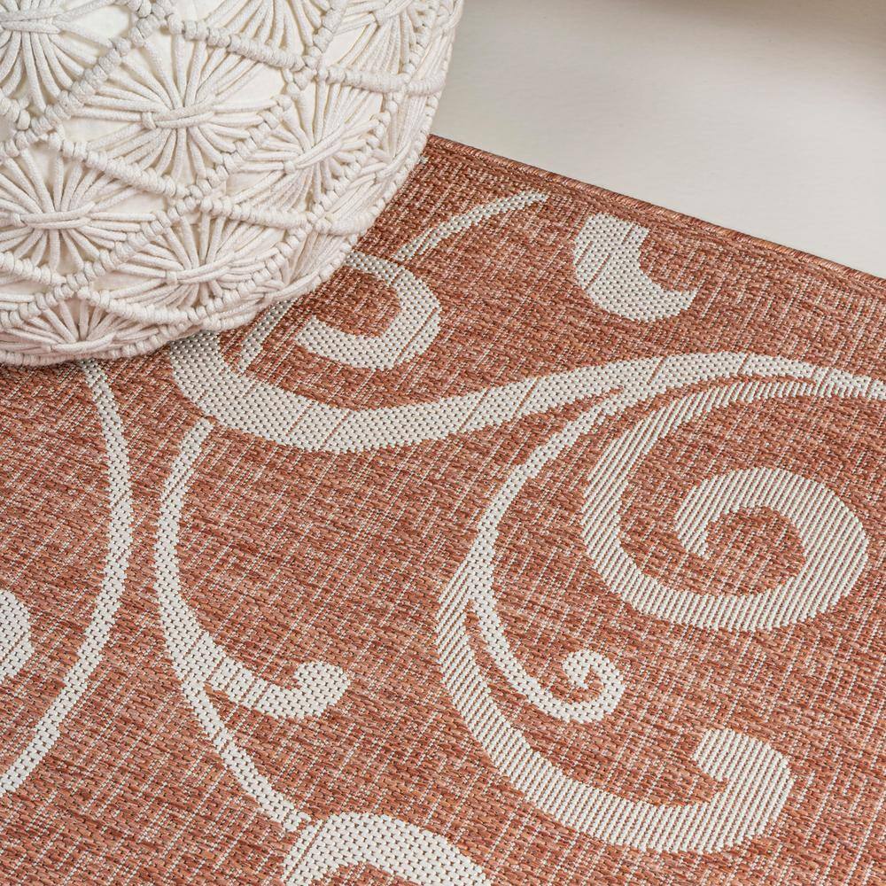 Salmon and Cream Reversible Synthetic Scroll Area Rug 5x8