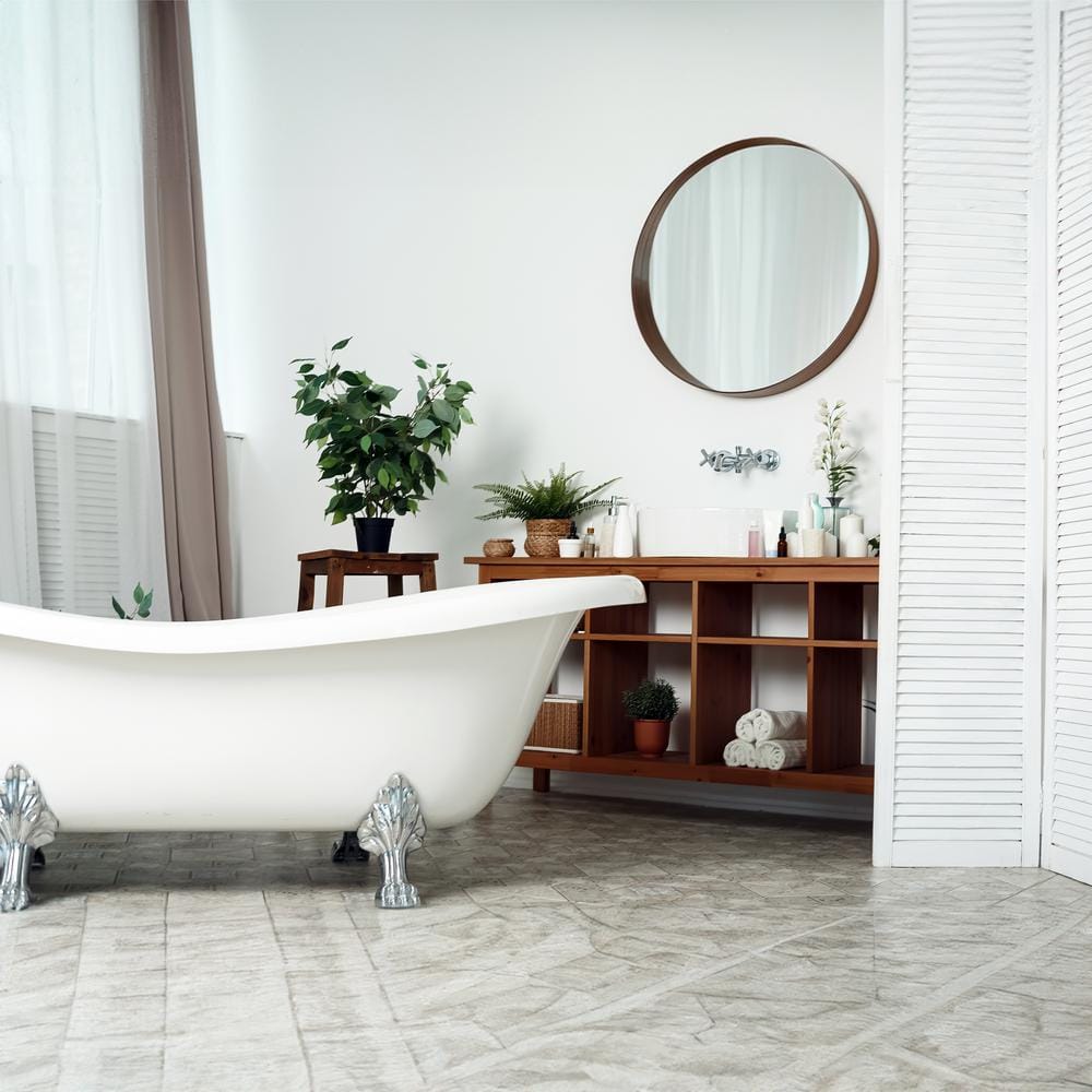 67'' White Acrylic Clawfoot Freestanding Bathtub