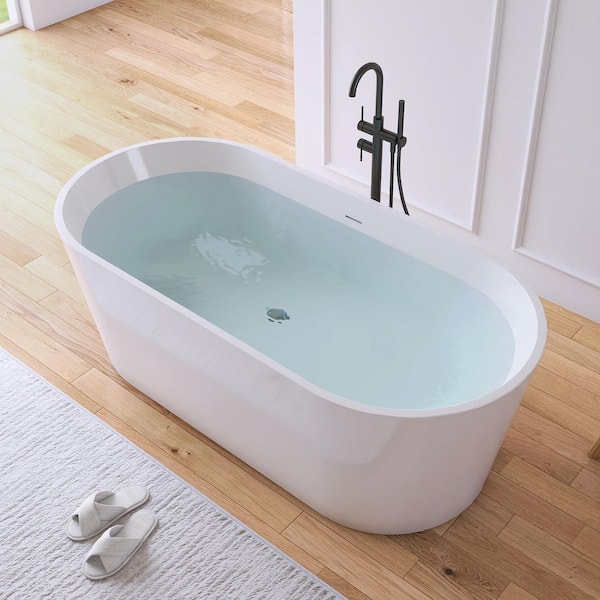 67 in. x 32 in. Acrylic Flatbottom Freestanding Soaking Bathtub in White