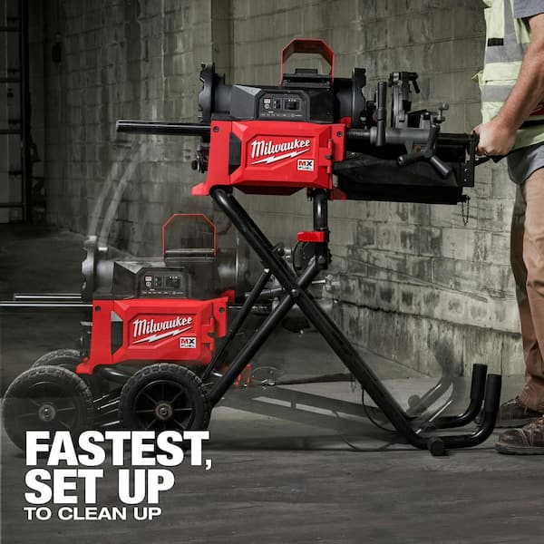 Milwaukee MX FUEL Lithium-Ion Cordless 1/2 Pipe