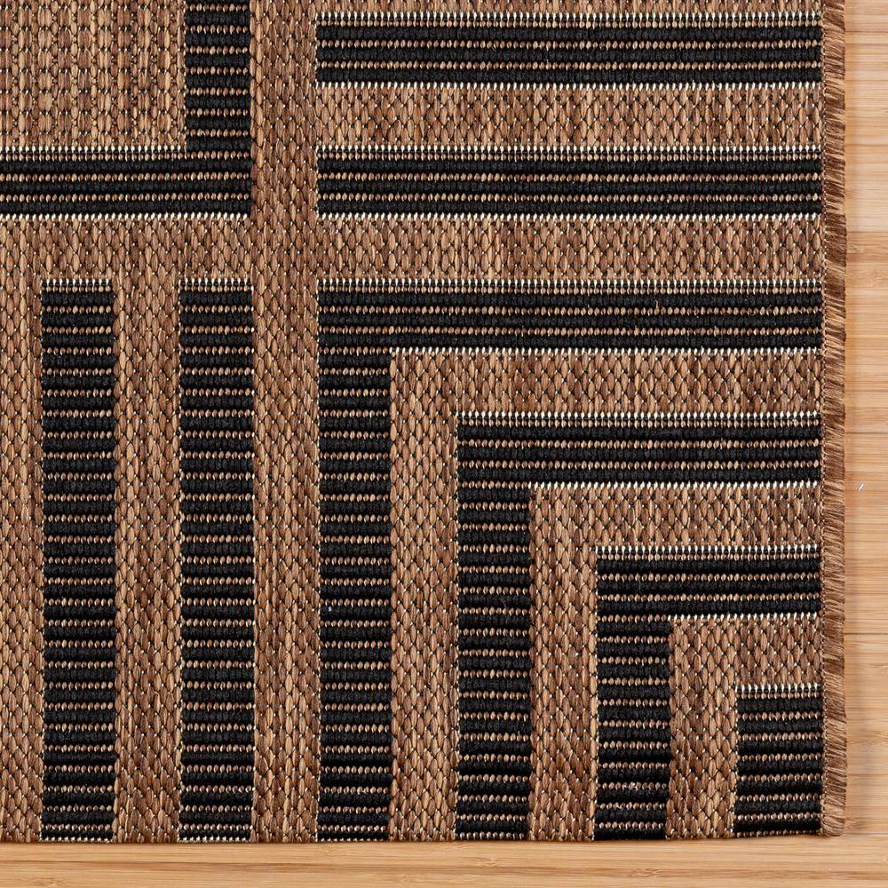 Havana Black Striped Synthetic Flatweave Indoor/Outdoor Rug 8' x 10'