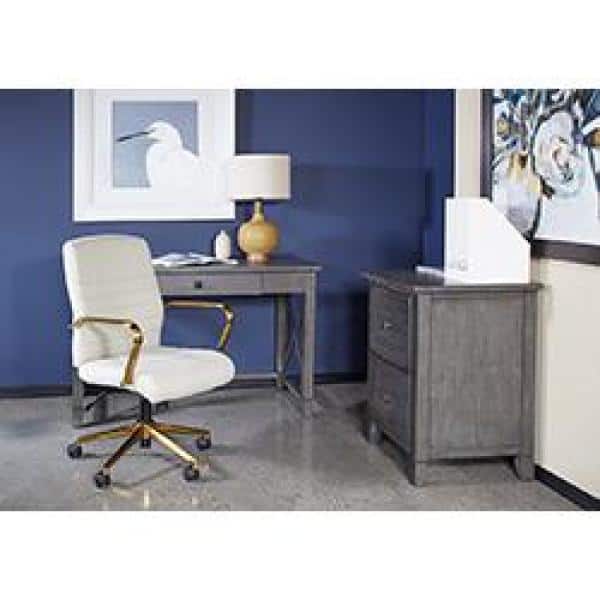Hillsboro Rustic Farmhouse Gray Wash Solid Wood Writing Desk with Drawer