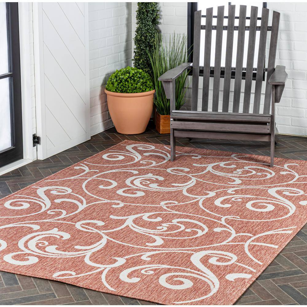 Salmon and Cream Reversible Synthetic Scroll Area Rug 5x8