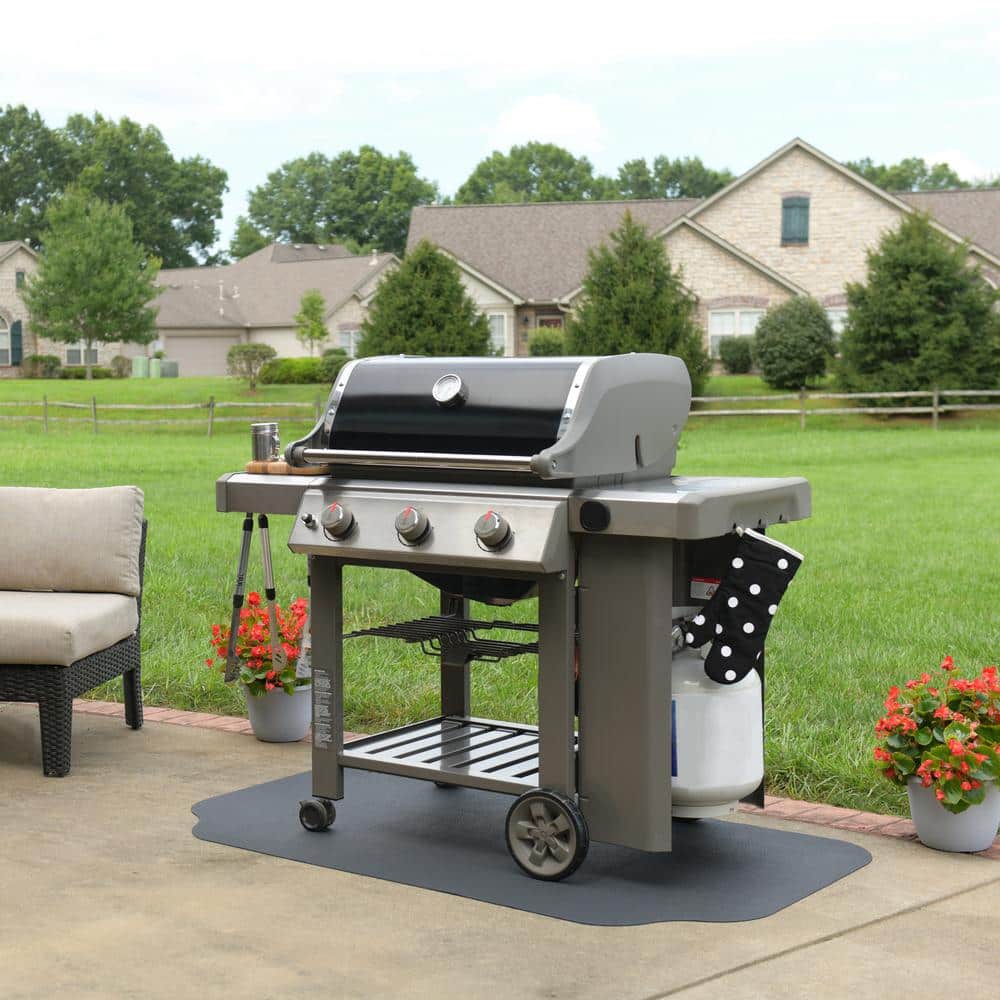 Black Synthetic Rubber Grill Protective Mat 30" x 48"