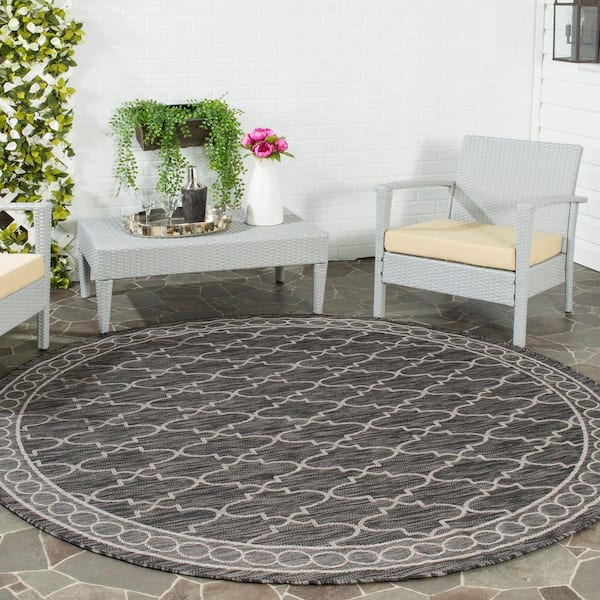 Courtyard Black/Beige 7 ft. x 7 ft. Round Border Indoor/Outdoor Patio  Area Rug
