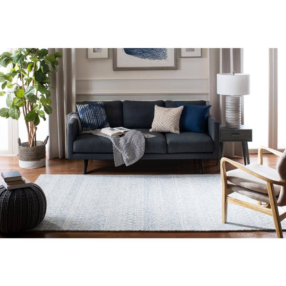 Handmade Moroccan Boho Tribal Wool 5' Round Rug in Blue/Ivory