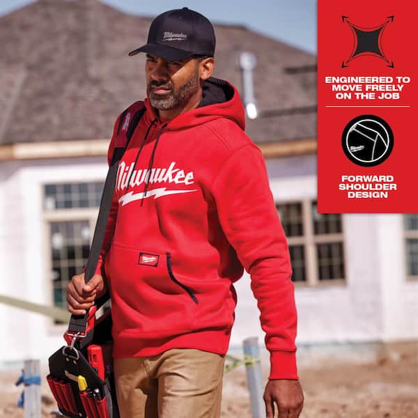 Milwaukee Men's Small Red Midweight Long-Sleeve Pullover Hoodie