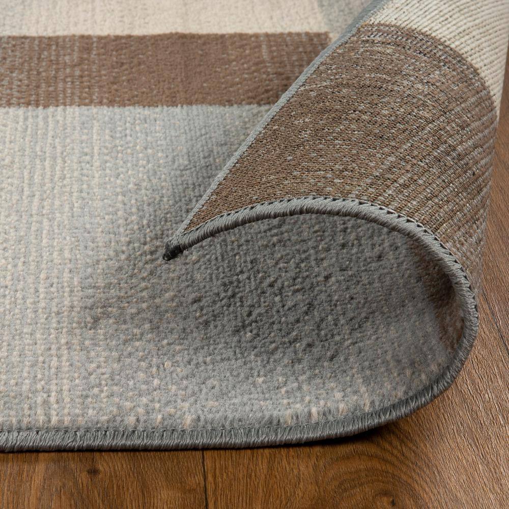 Clifton Multi-Color Geometric Polypropylene Area Rug 2' x 3'