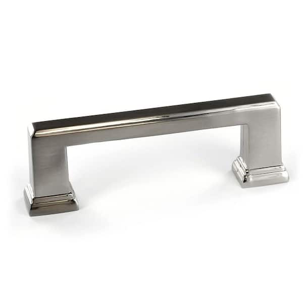Richelieu Hardware Mirabel Collection 3 3/4 in. (96 mm) Brushed Nickel Transitional Cabinet Bar Pull