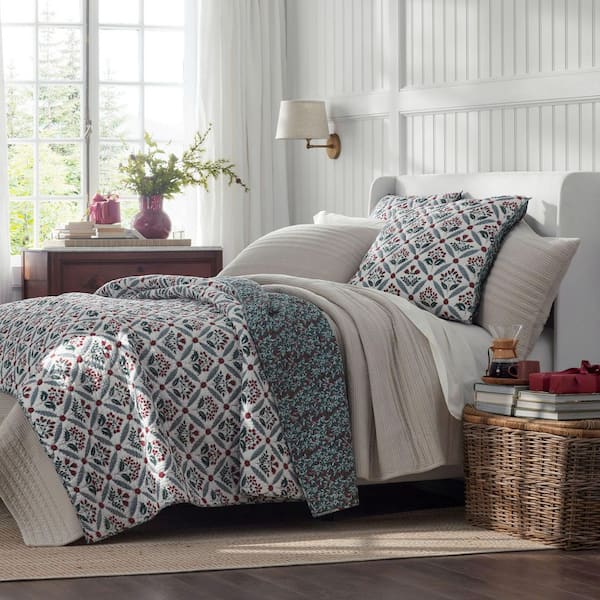 Company Cotton Elderberry Quilt