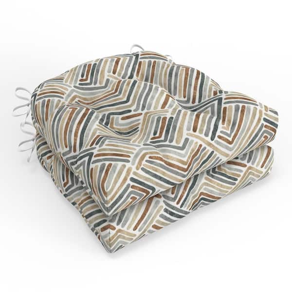 Pillow Perfect Geometric 19 in. W x 4 in. D Outdoor Square Tufted Wicker Seat Cushion with Ties 2 Count 19 in. x 19 in. Estie Rattan