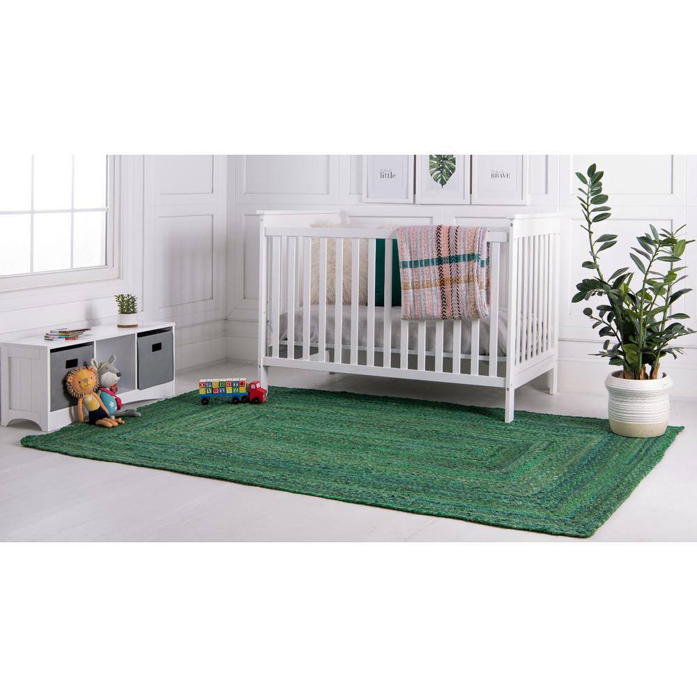 Handmade Green Braided Cotton Indoor Area Rug 8x10
