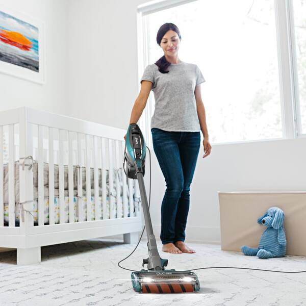 Shark Corded APEX DuoClean with Self 