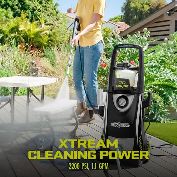 Sun Joe 2200 PSI 1.1 GPM 13 Amp Cold Water Corded Electric