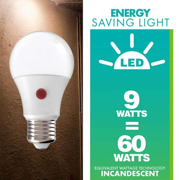 Simply Conserve 60-Watt Equivalent A19 Dusk-to-Dawn LED Light Bulb