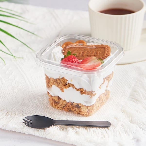 50 Pack 12 oz. Clear Plastic Dessert Cups with Lids Square Food Storage Containers for Pudding Parfait Yogurt