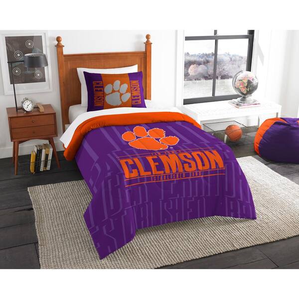 THE NORTHWEST GROUP Clemson 2-Piece Modern Take Multi Twin Comforter Set