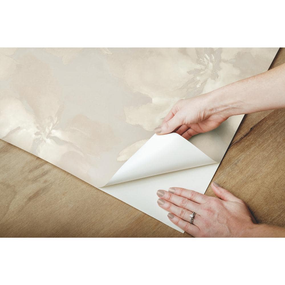 Neutral Floral Peel and Stick Vinyl Wallpaper Roll