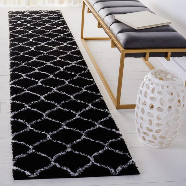 Tahoe Shag 2 ft. x 9 ft. Black/White Trellis Modern Runner Rug