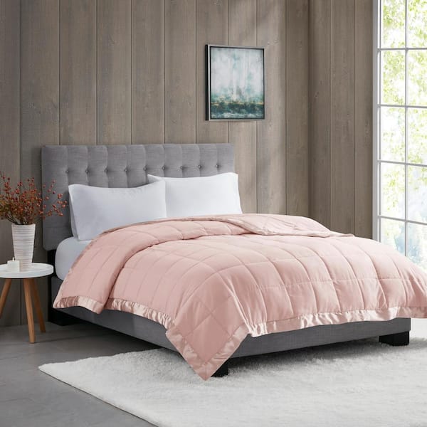 Madison Park Prospect Lightweight Blush Down Alternative Twin Quilted Blanket with Satin Trim