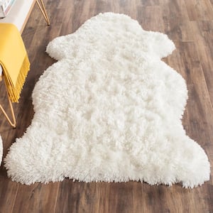 Arctic Shag Ivory 3 ft. x 4 ft. Solid Scalloped Area Rug