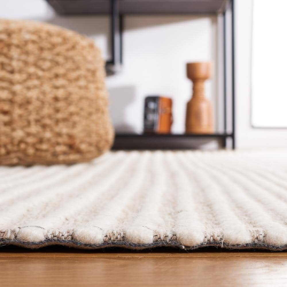 Elegant Ivory & Beige Hand-Woven Wool Area Rug - 3' x 5'