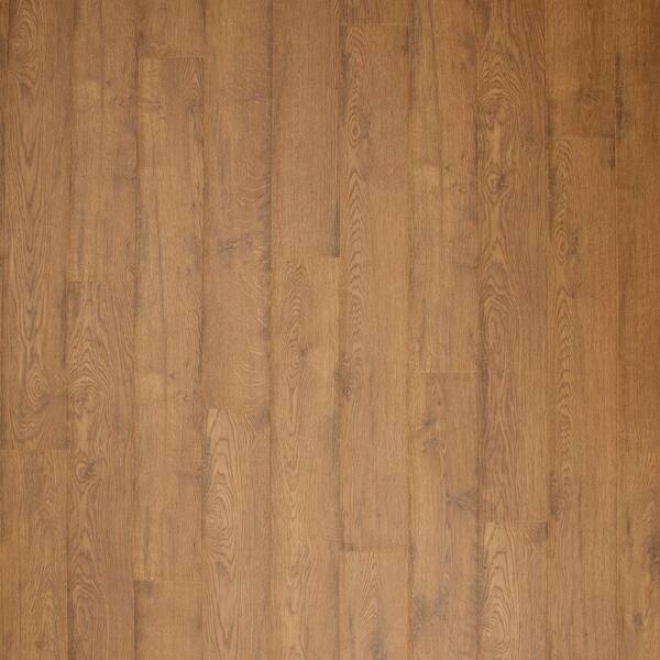 Pergo Outlast 6 14 In W Harvest Amber Oak Waterproof Laminate Wood Flooring 16 12 Sq Ft Case Lf001050 The Home Depot