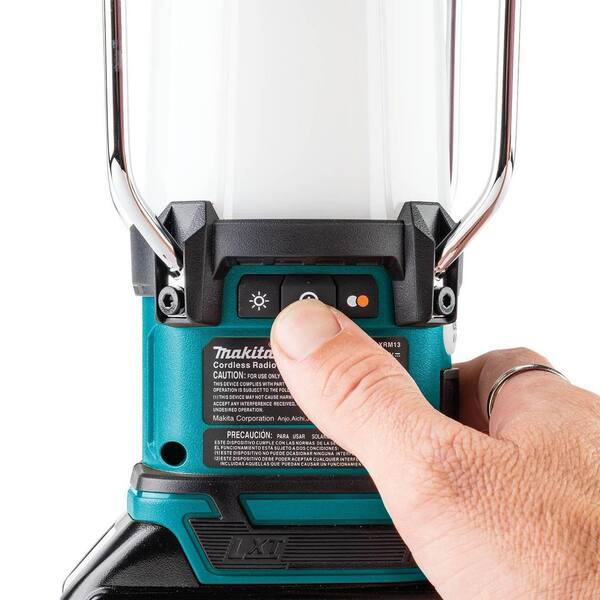 Makita 18V LXT Lithium-Ion Cordless Bluetooth Radio and L. E. D.