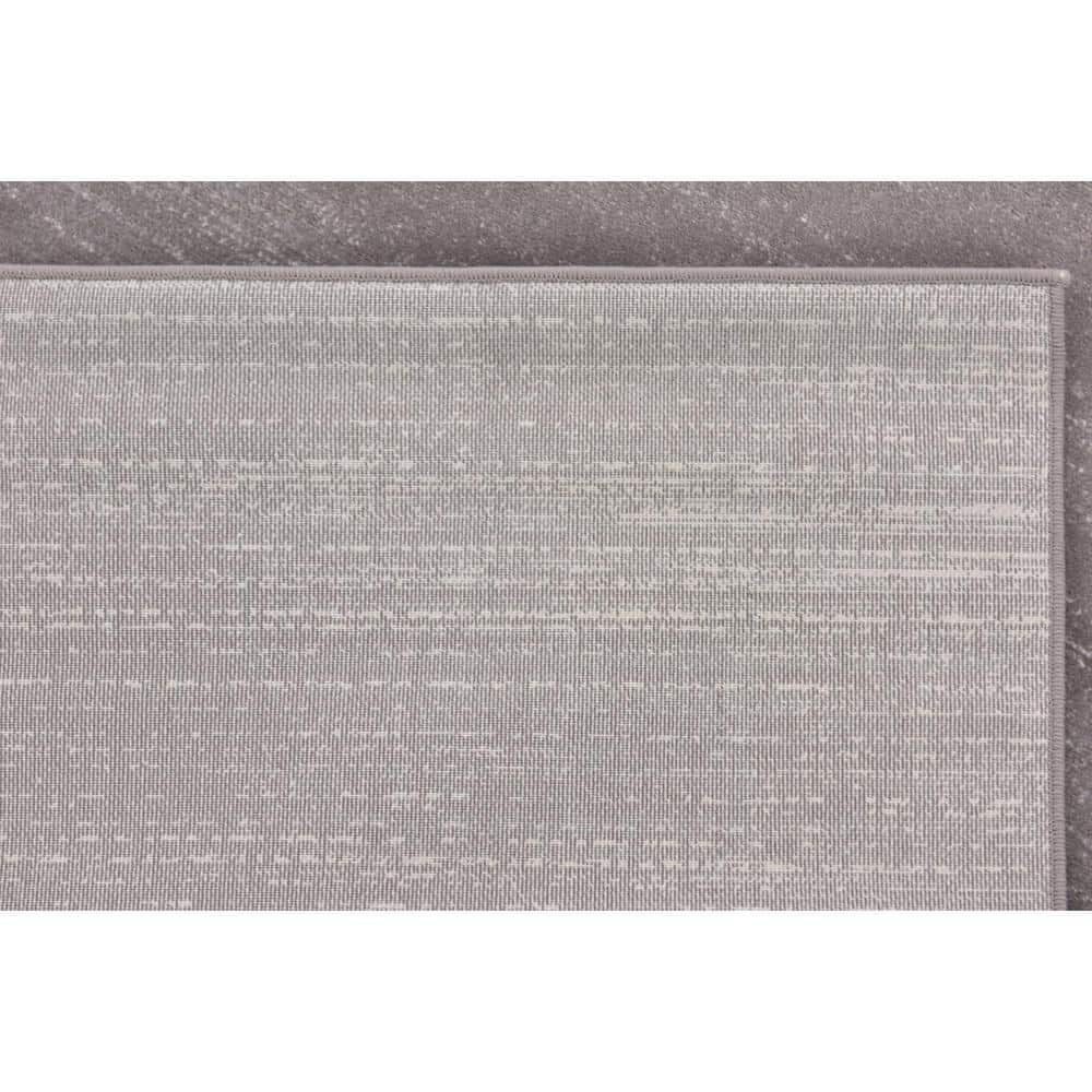 Gray 8' x 10' Reversible Stain-Resistant Synthetic Rug