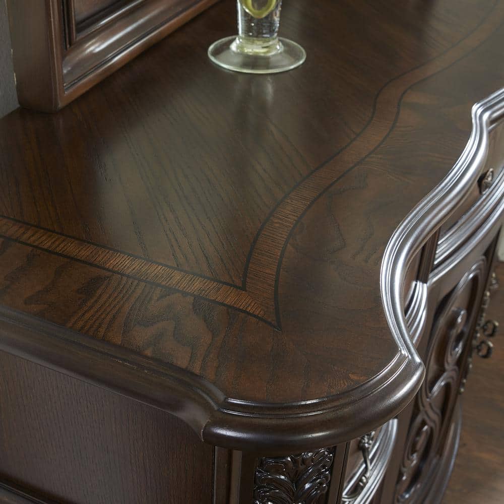 Royale Brown Cherry 9-Drawer Traditional Dresser