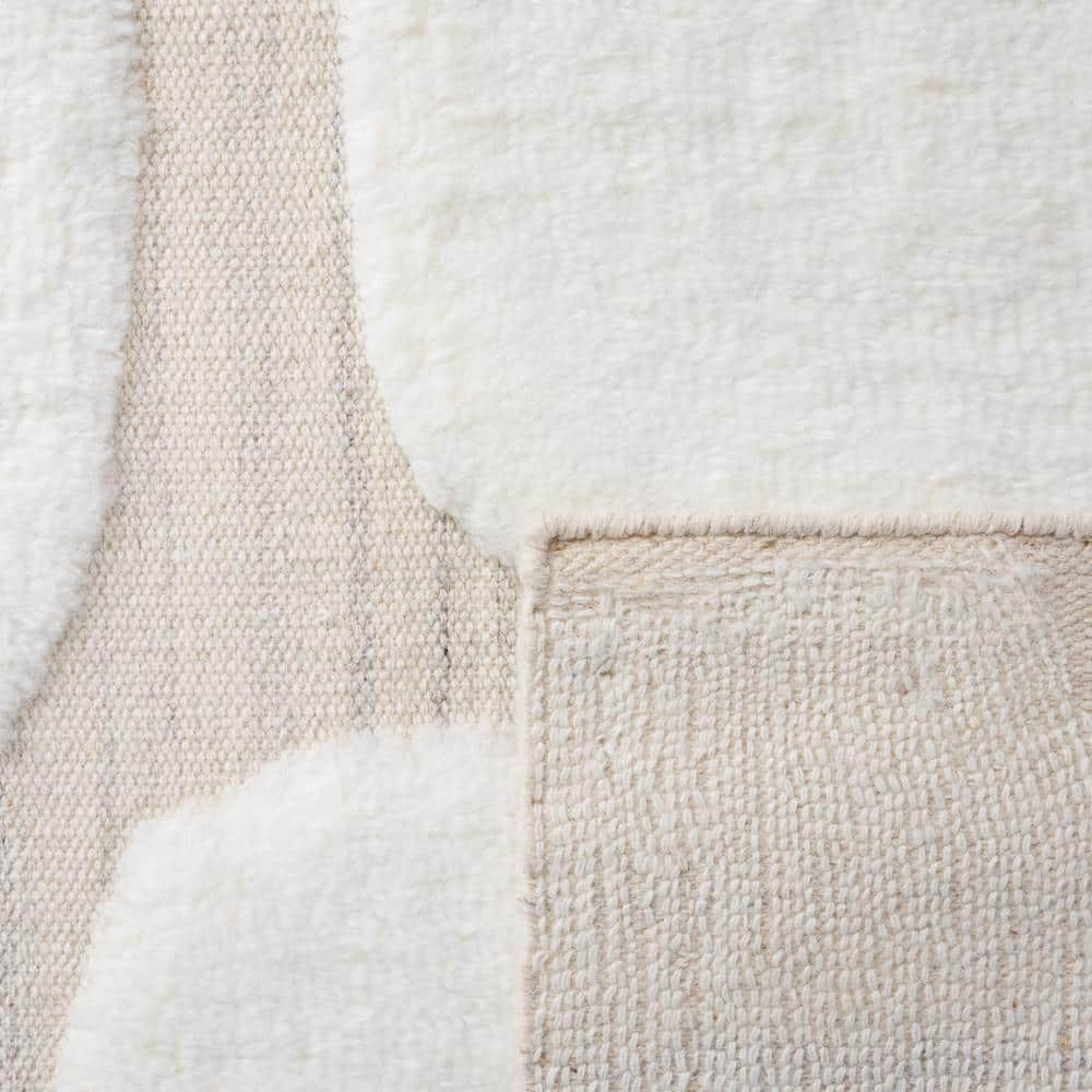 Ivory and Beige Geometric Wool Shag Rug, 6' x 9'